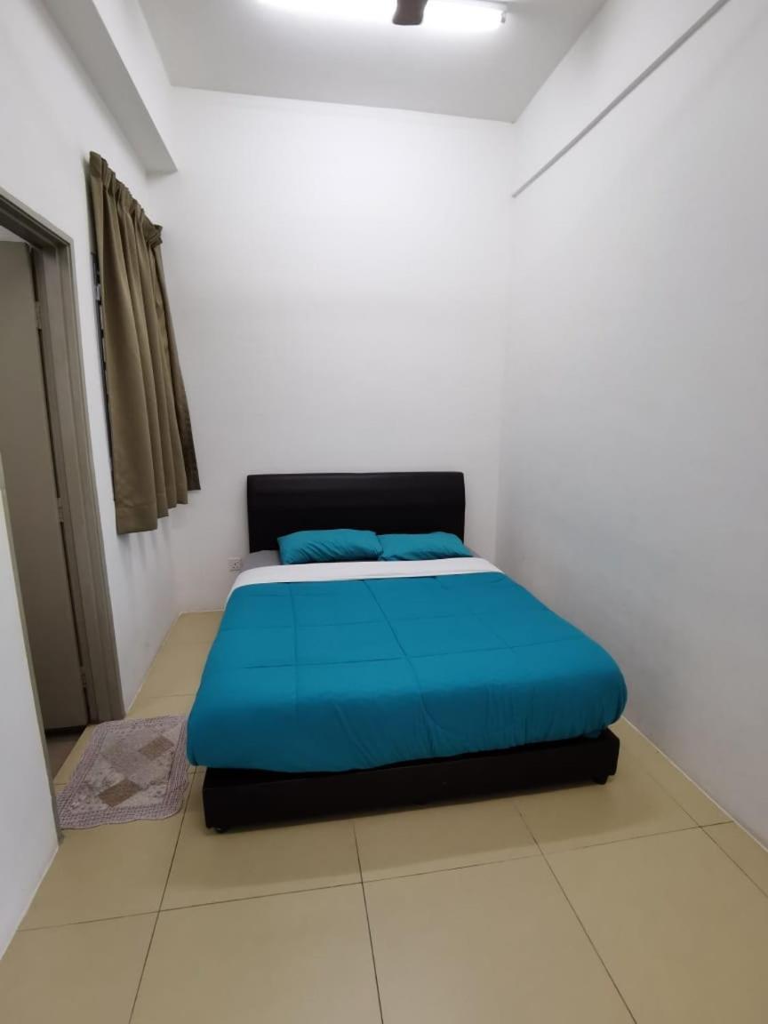 Apartment My @ Golden Hills *